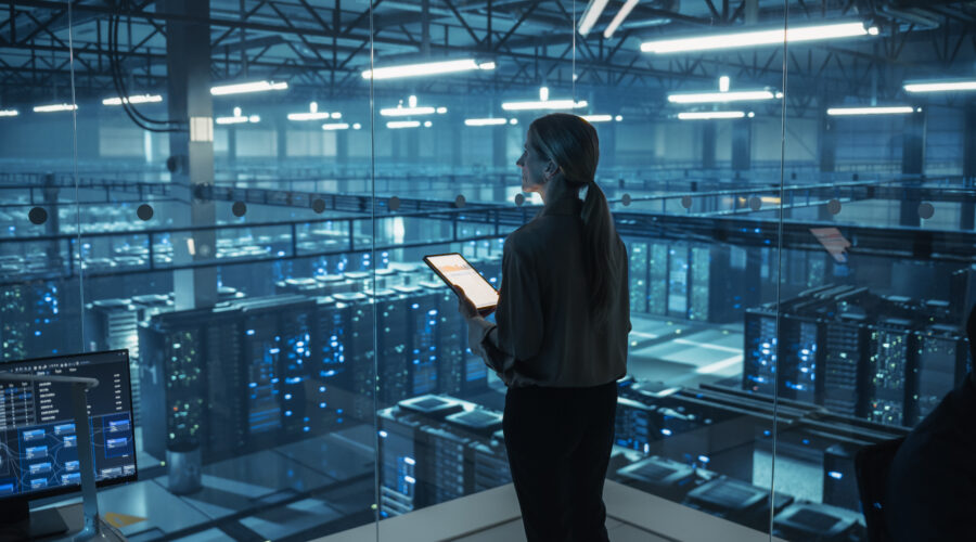 Microsoft Fabric IQ connecting governed semantic models, ontology, and AI agents for enterprise data readiness